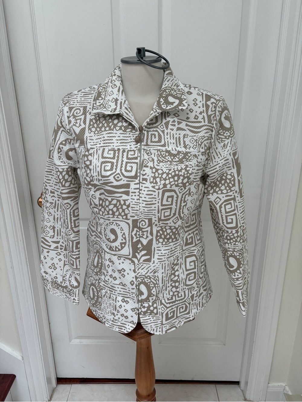 Cali and York Womens White & Taupe Patterned Blazer Jacket ladies small